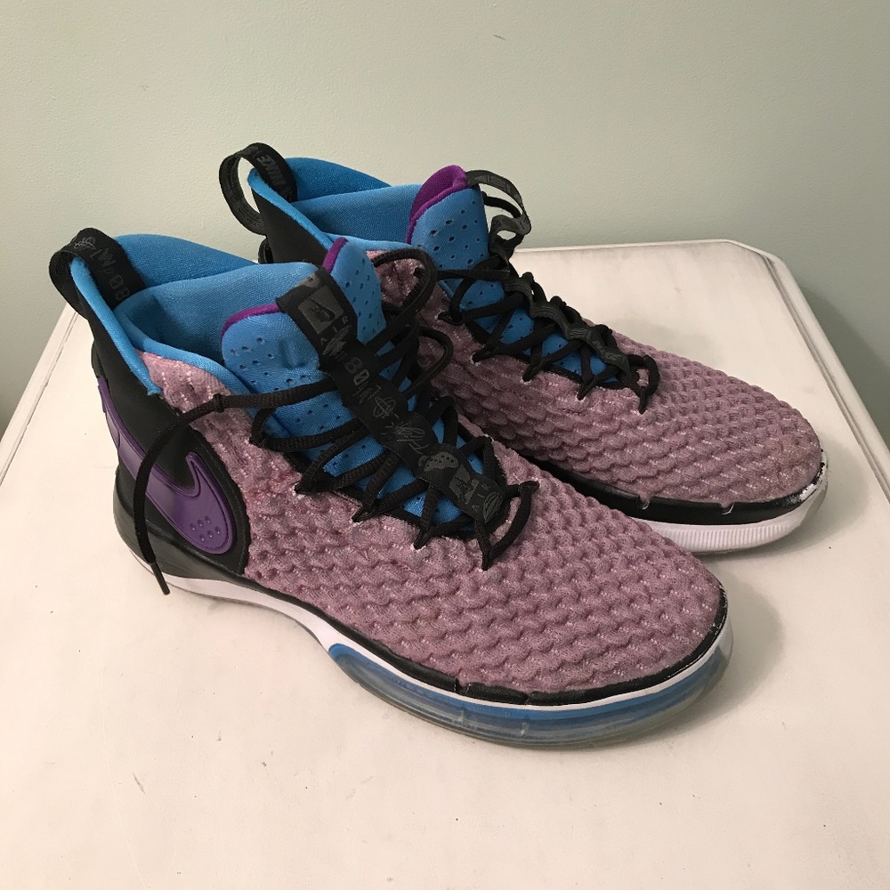 Nike basketball shoes